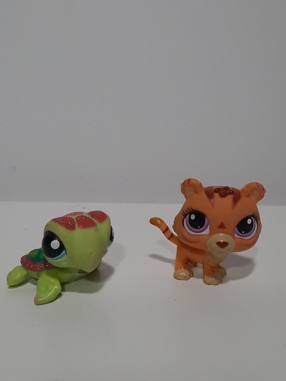 Littlest Pet Shop Lot Sea Turtle #2149 & Mommy Tiger #3593 LPS Hasbro